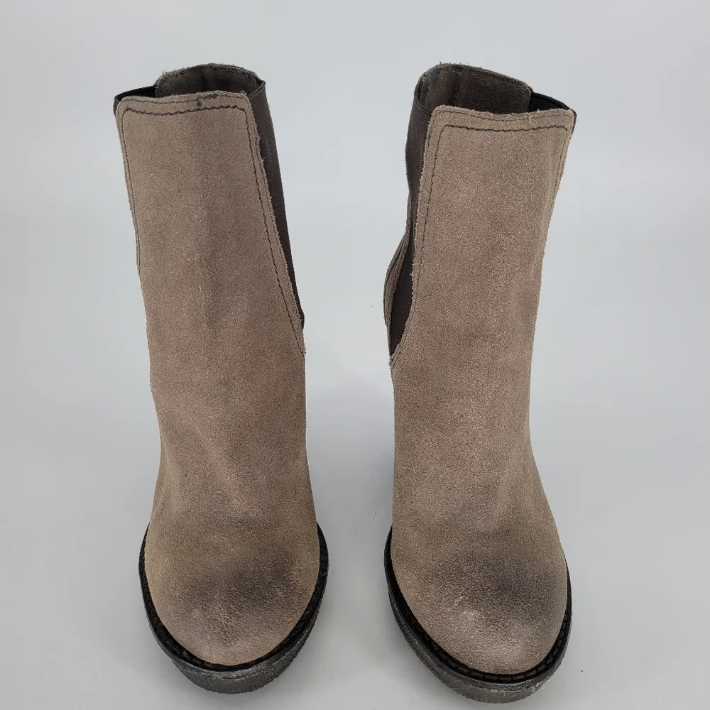 SPLENDID toupe brown wedge suede ankle booties 7.5 - Picture 2 of 12